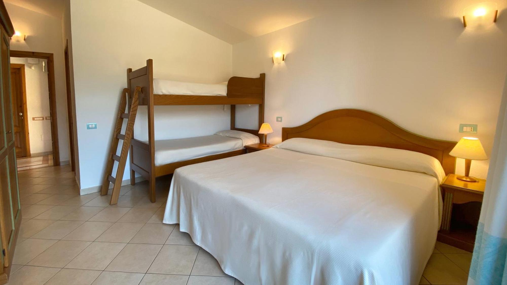 Le Anfore Hotel Виласимиус Екстериор снимка