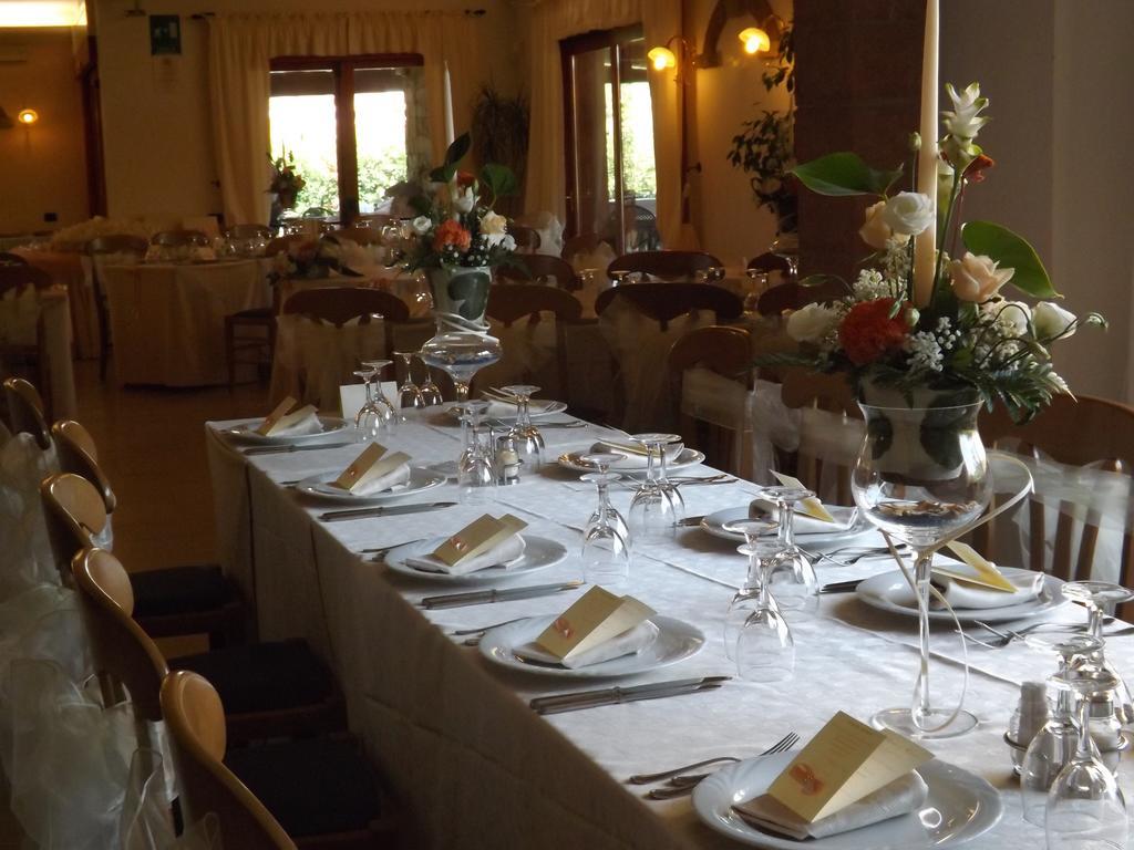 Le Anfore Hotel Виласимиус Екстериор снимка
